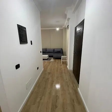 Appartement Avi - Daily Rent Tirana
