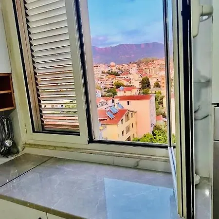 Appartement Avi - Daily Rent Tirana