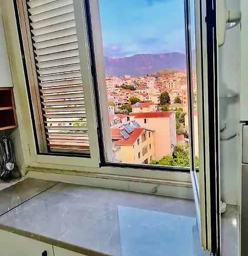 Appartement Avi - Daily Rent Tirana